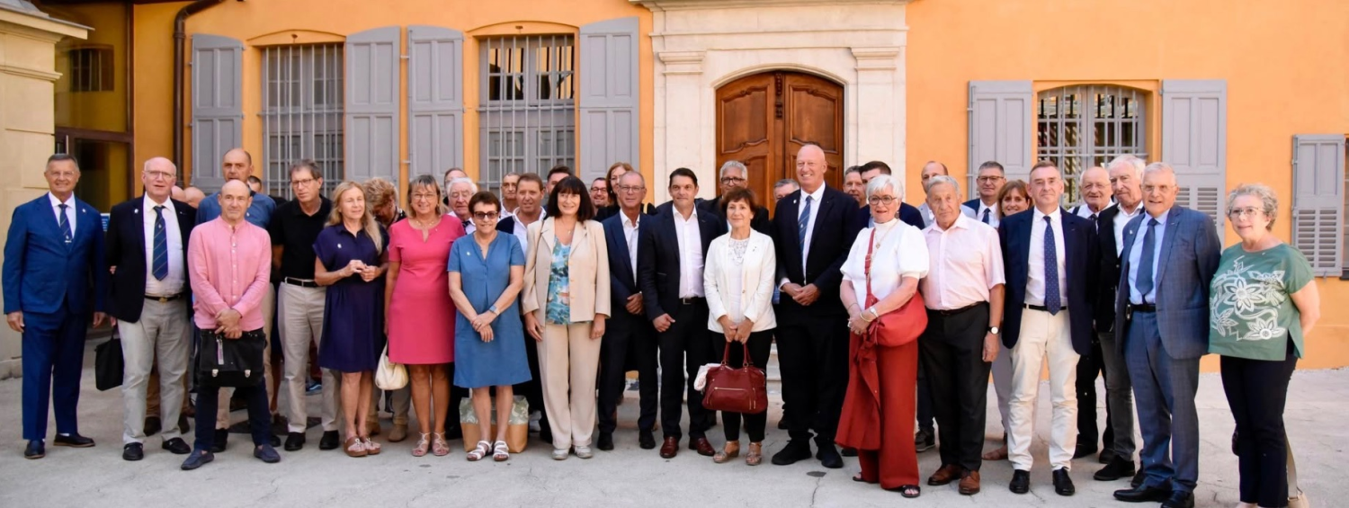 Les participants autour de Claude Revel, Jérôme Viaud et Michel Jean Floc'h