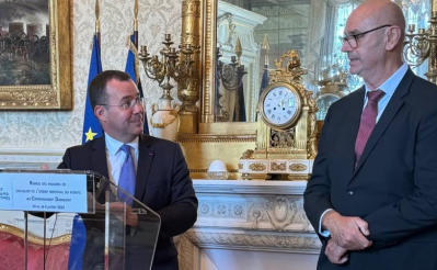 le Prefet et le récipiendaire